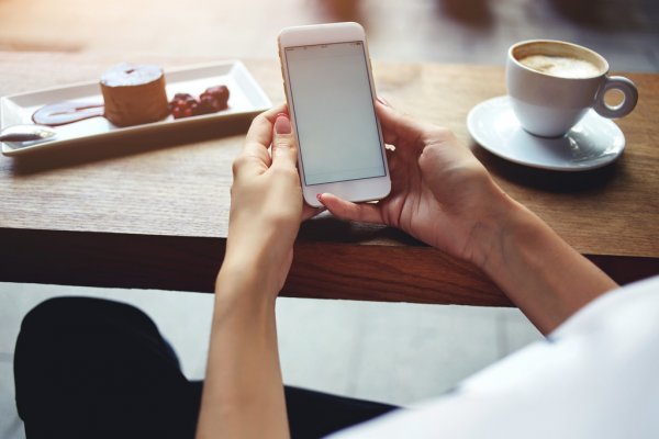 Как узнать телефон собственника квартиры